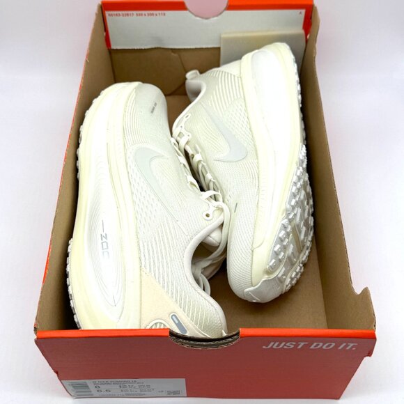 Nike Womens Vomero 18 Coconut Milk Sail Shoes Sz 8 Running HM6804-110 Read - Picture 8 of 11